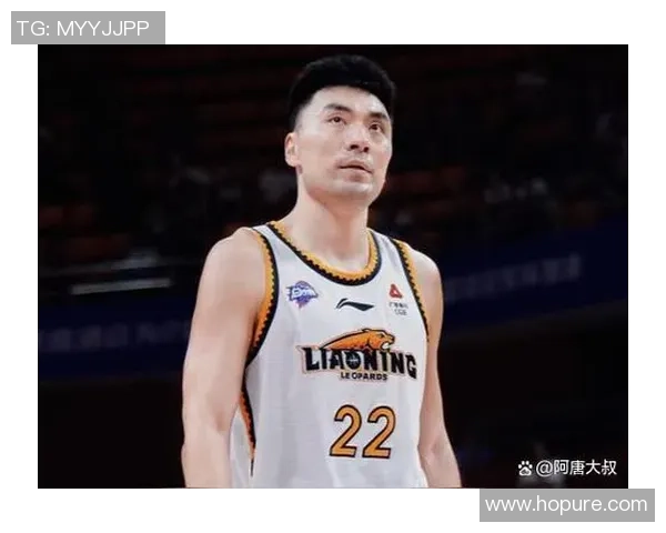 重庆足球队在总决赛积分榜中以81分稳居第一名展现强劲实力